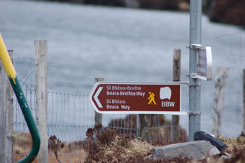 Sign post to Loch Fadda